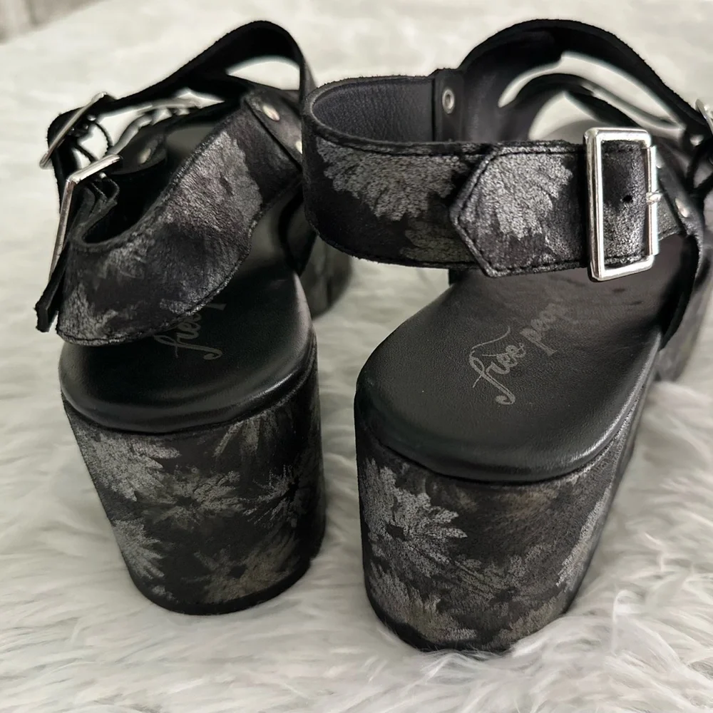 New Free People Follow Your Own Path Platform Sandals Daisy Print sz 40‎